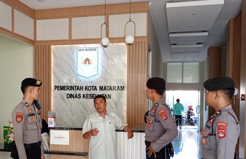 Foto Suasana Petugas Pengamanan 